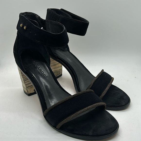 Bernardo Stylish Hayden Black Suede Ankle Strap Block Heel Shoes *Size 6.5* 🌺🌺 - Picture 1 of 7